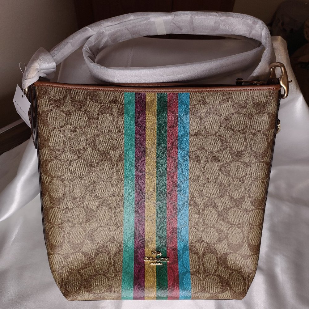 Coach Val Duffle in Signature Canvas with Stripe
